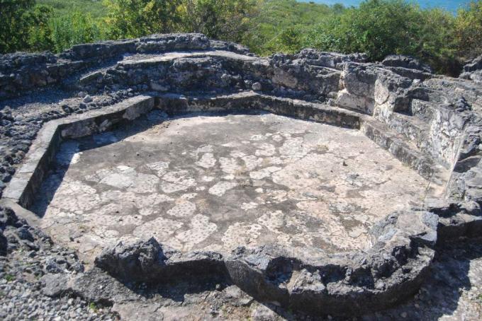 Bad bei Husuni Kubwa, Kilwa Kisiwani