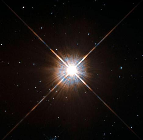 New_shot_of_Proxima_Centauri-_our_nearest_neighbour.jpg