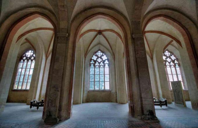 Kirchenschiff des Klosters Eberbach (Abtei Eberbach) in Eltville am Rhein