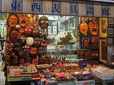 Maske zum Verkauf an die Touristen, Insadong, Seoul, Südkorea