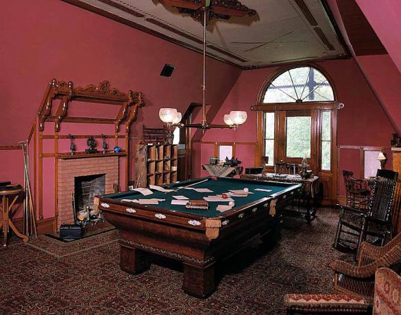 Der Billard Room im dritten Stock in Mark Twains Haus war ein Treffpunkt.