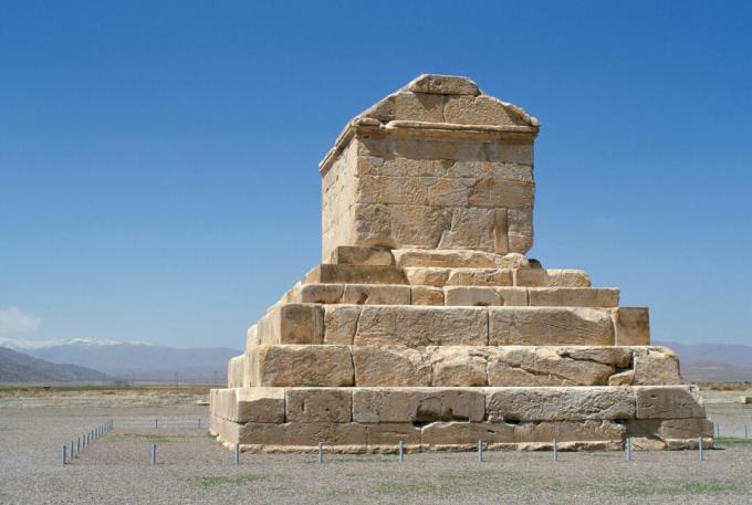 Grab von Cyrus dem Großen in Pasargadae