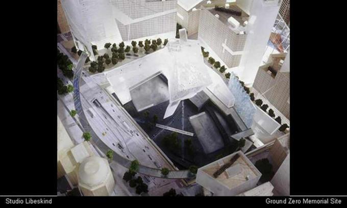 World Trade Center Plan von Studio Libeskind, Ground Zero Memorial Site ab Dezember 2002 Folienpräsentation