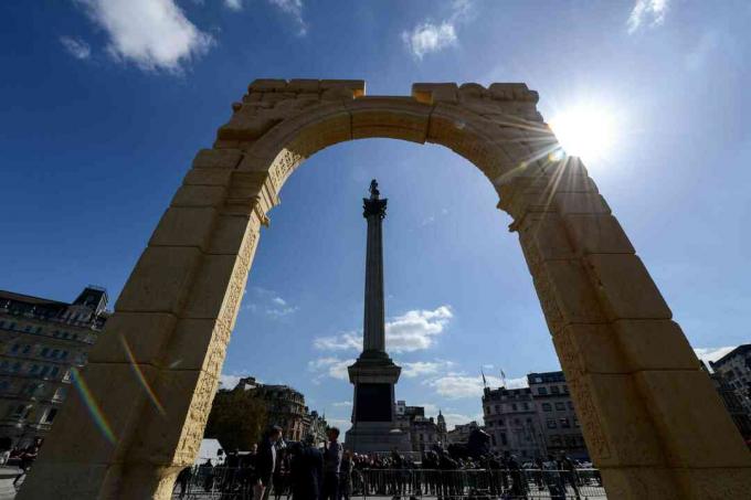 Eine Replik des Triumphbogens von Palmyra, die 2016 in London trotz ISIL erstellt wurde