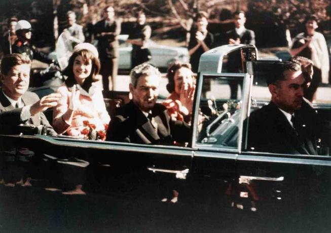 Kennedy-Attentat: Kennedy im Auto
