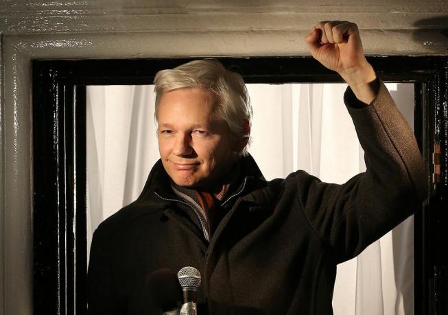 Wikileaks-Gründer Julian Assange spricht am 20. Dezember 2012 in der ecuadorianischen Botschaft in London, England.