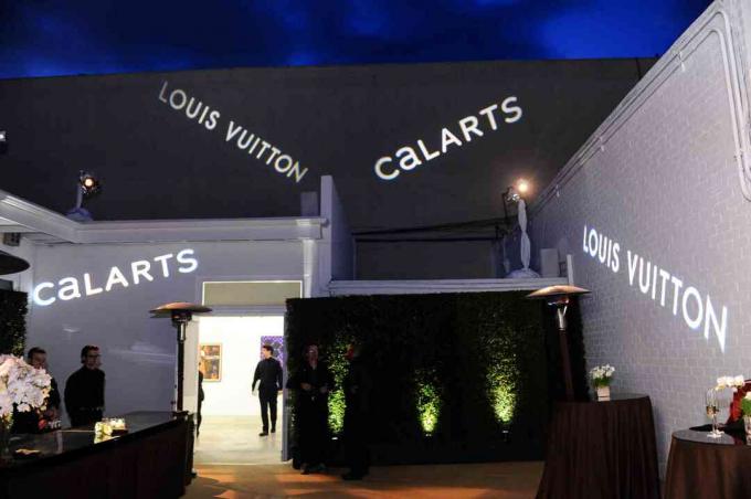 CalArts Art Benefit und Auktion Eröffnungsempfang in Los Angeles bei Regen Projects