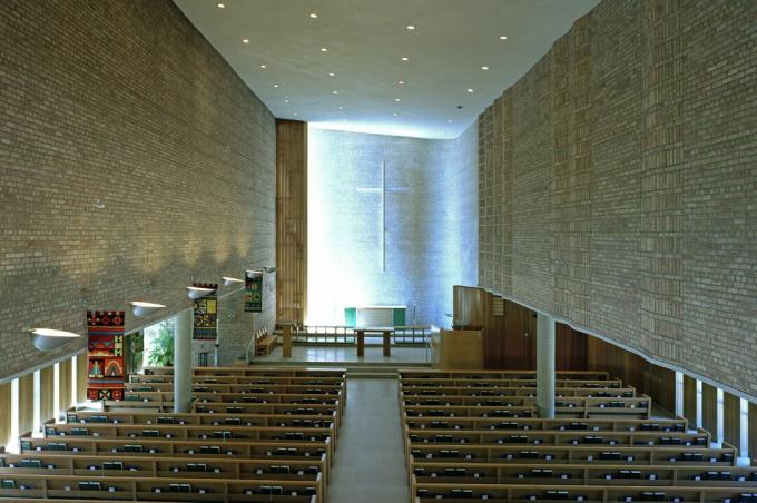 Kircheninnenraum von Eliel Saarinen und Eero Saarinen entworfen
